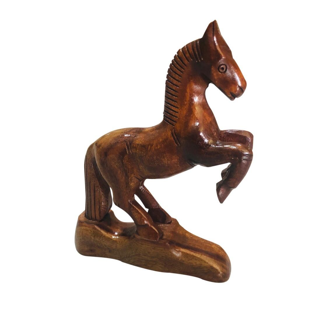 Wooden Horse Decoration Piece | Elegant Handcrafted Art